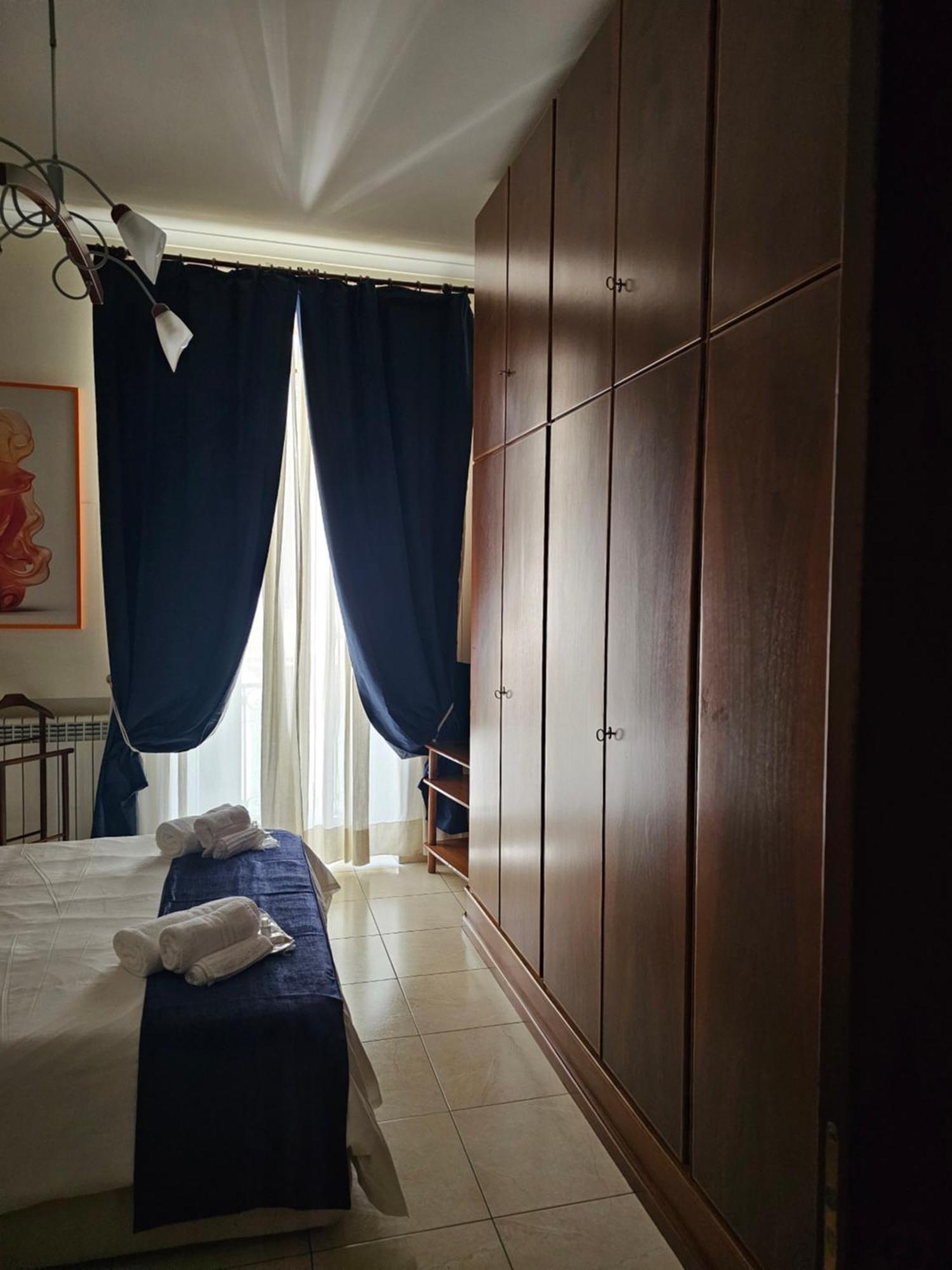 Vomero Inn Napoli Ngoại thất bức ảnh